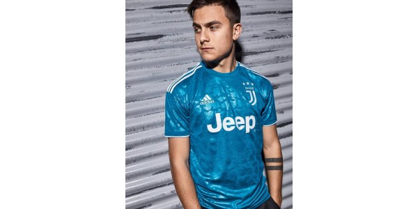 Nuova maglia della Juventus